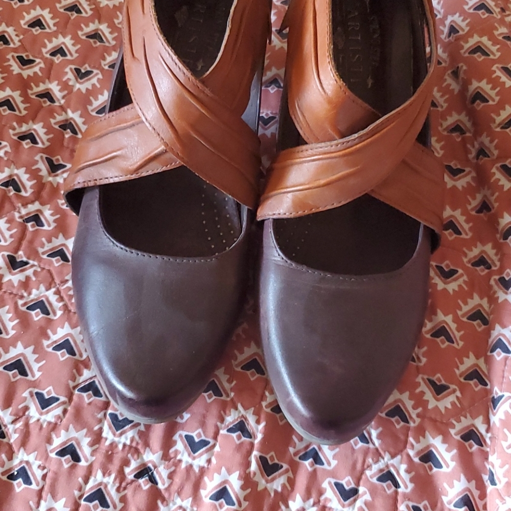 French heels brown size 40